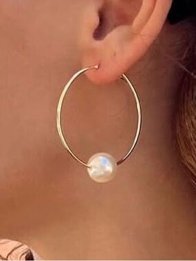 Sheila Fajl Small Liguria Pearl Hoops